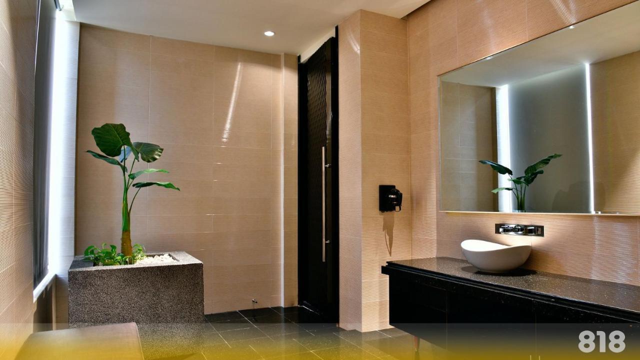 Wehome Motel Tainan Exterior foto