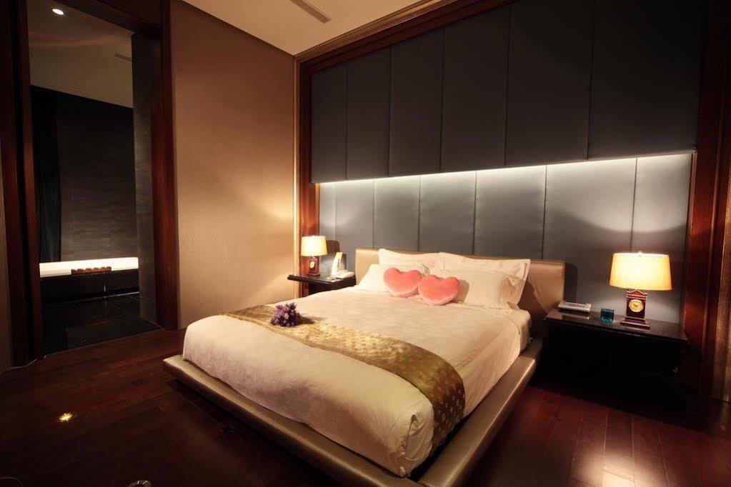 Wehome Motel Tainan Exterior foto